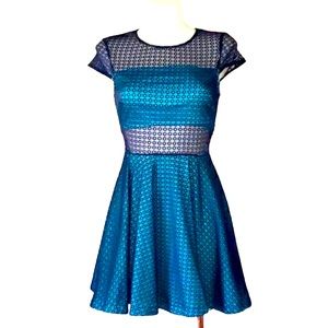 EUC B. Darlin Junior’s 7/8 Navy & Teal Tube Top A-line Dress